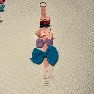 No Slippy Hair Clippy Set of (5) Grosgrain Ribbon Clip Bows NEW Velvet Flocked
